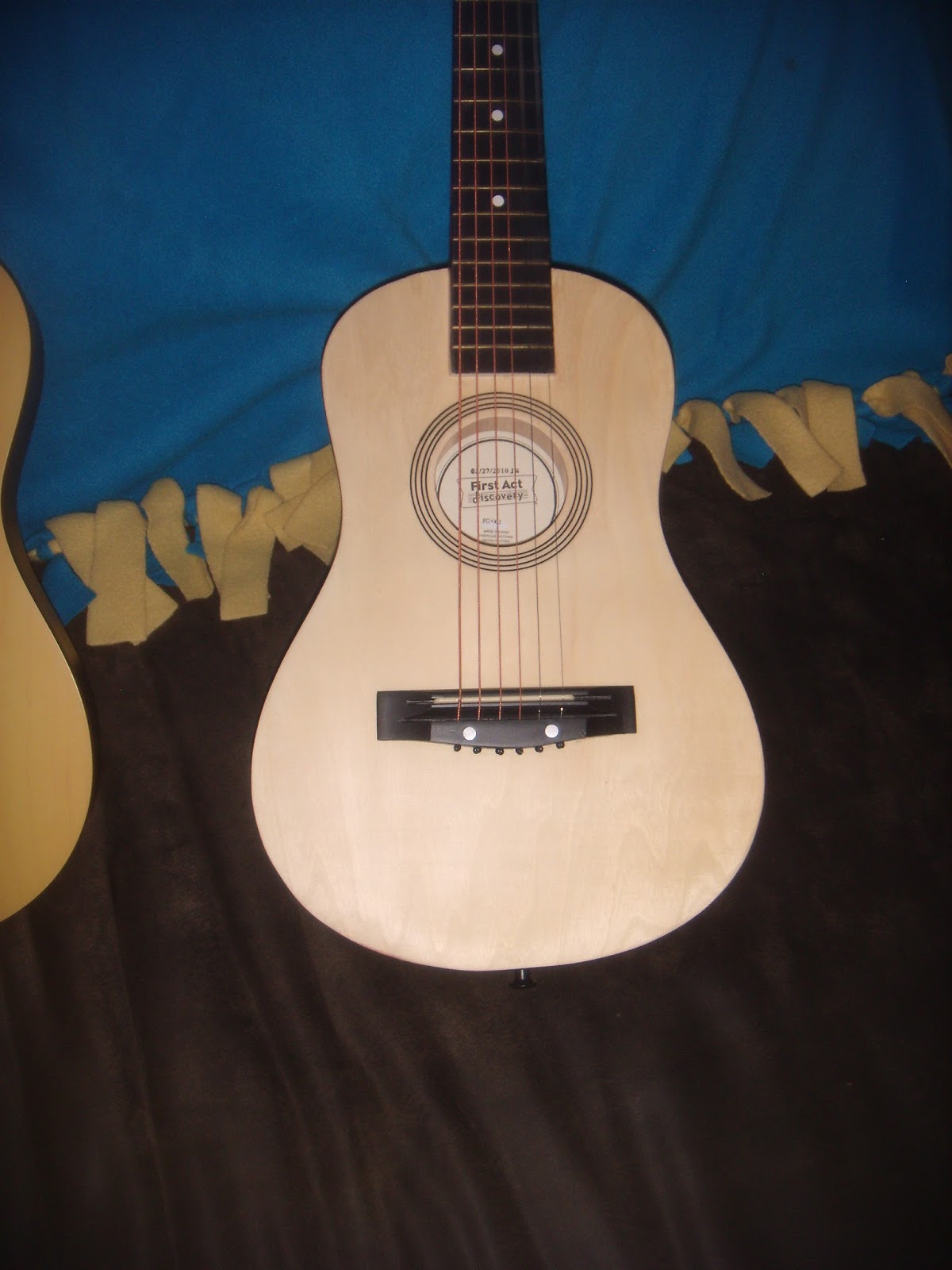 Mommie of 2: First Act Guitar Reviews