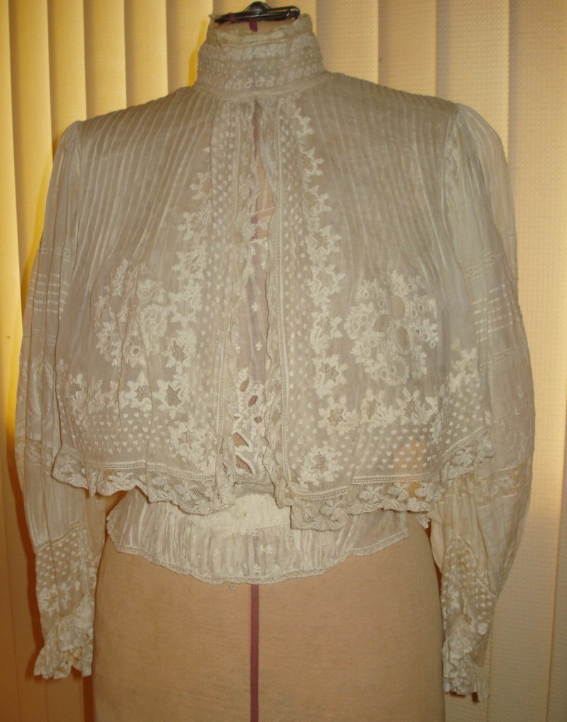 All The Pretty Dresses: Late Victorian/ Early Edwardian Summer blouse