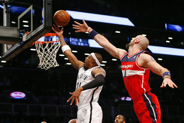 Paul Pierce drives to the rim in a game against the Washington Wizards