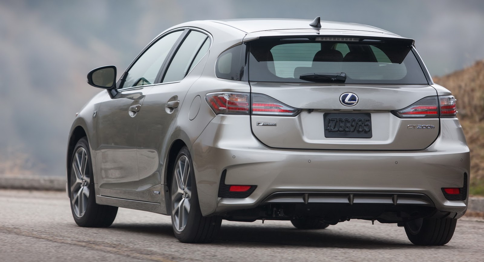 nuova lexus ct 2020 lexus gives 2018 ct 200h a facelift and drops it nuova lexus ct 2020 lexus gives 2018 ct 200h a facelift and drops it