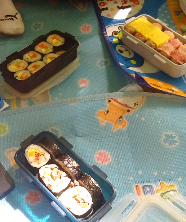 An American in Korea Korean Picnic foods & style