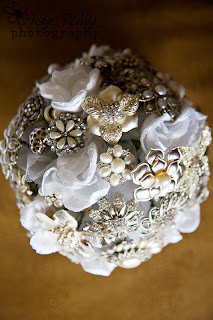brooch bouquet