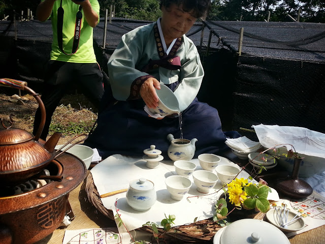 The Tea ceremony 
