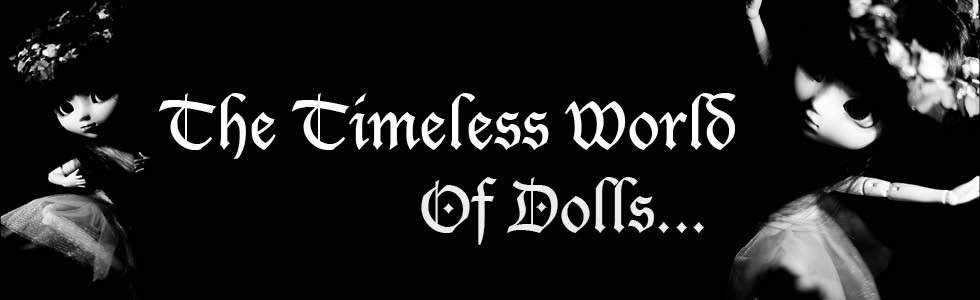 The timeless world of dolls