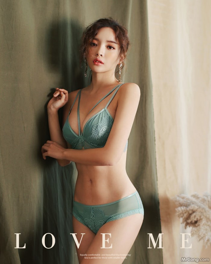 Beautiful Jin Hee in underwear and bikini pictures November + December 2017 (567 photos)