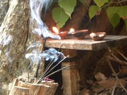 Kabiliththa RHO Sigiriya: Kebiliththa (මහ සියඹලාව දේවාලය) - Divine Belief....