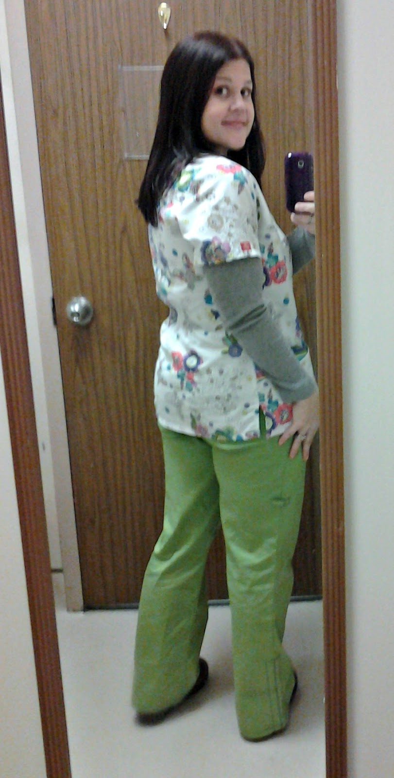 Putting the FUN in DysFUNctional: Cute Medical Scrubs ~ Review