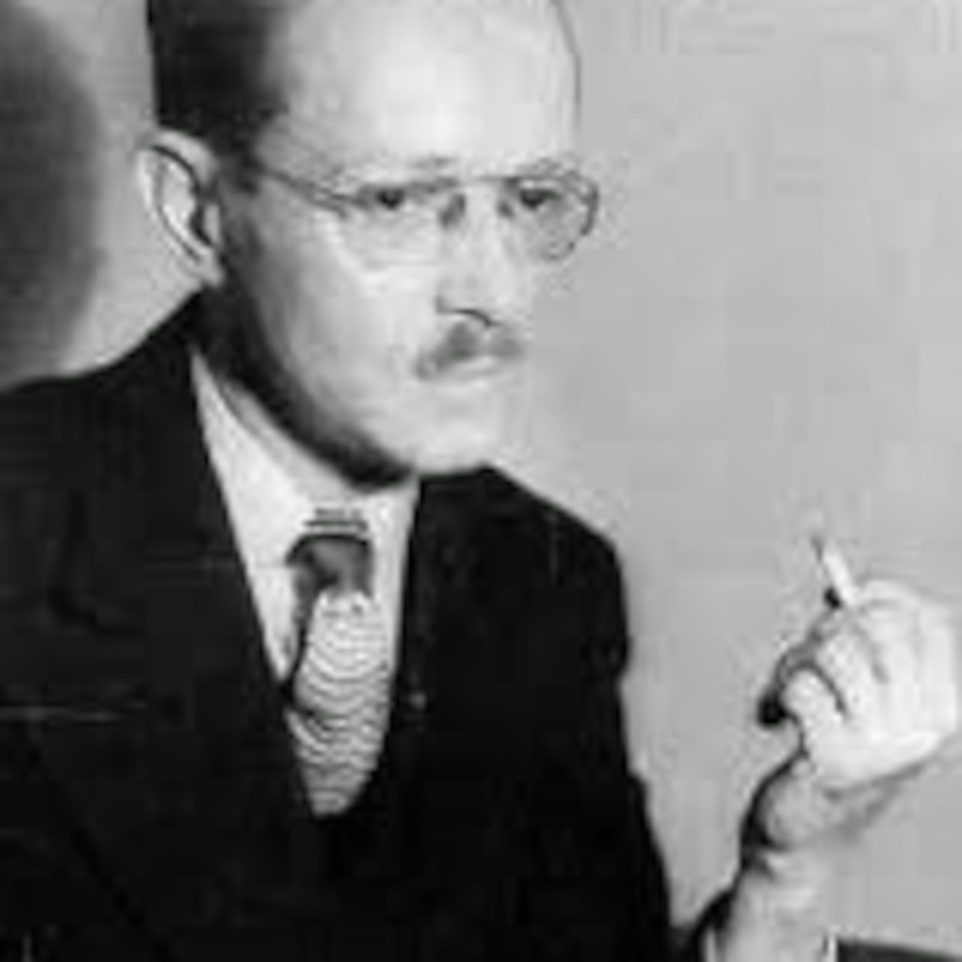 Old Radio: June 30, 1899 Santos Ortega was born