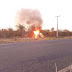 REGIÃO / Carro pega fogo na BA 130 a cerca de 2km de Capim Grosso