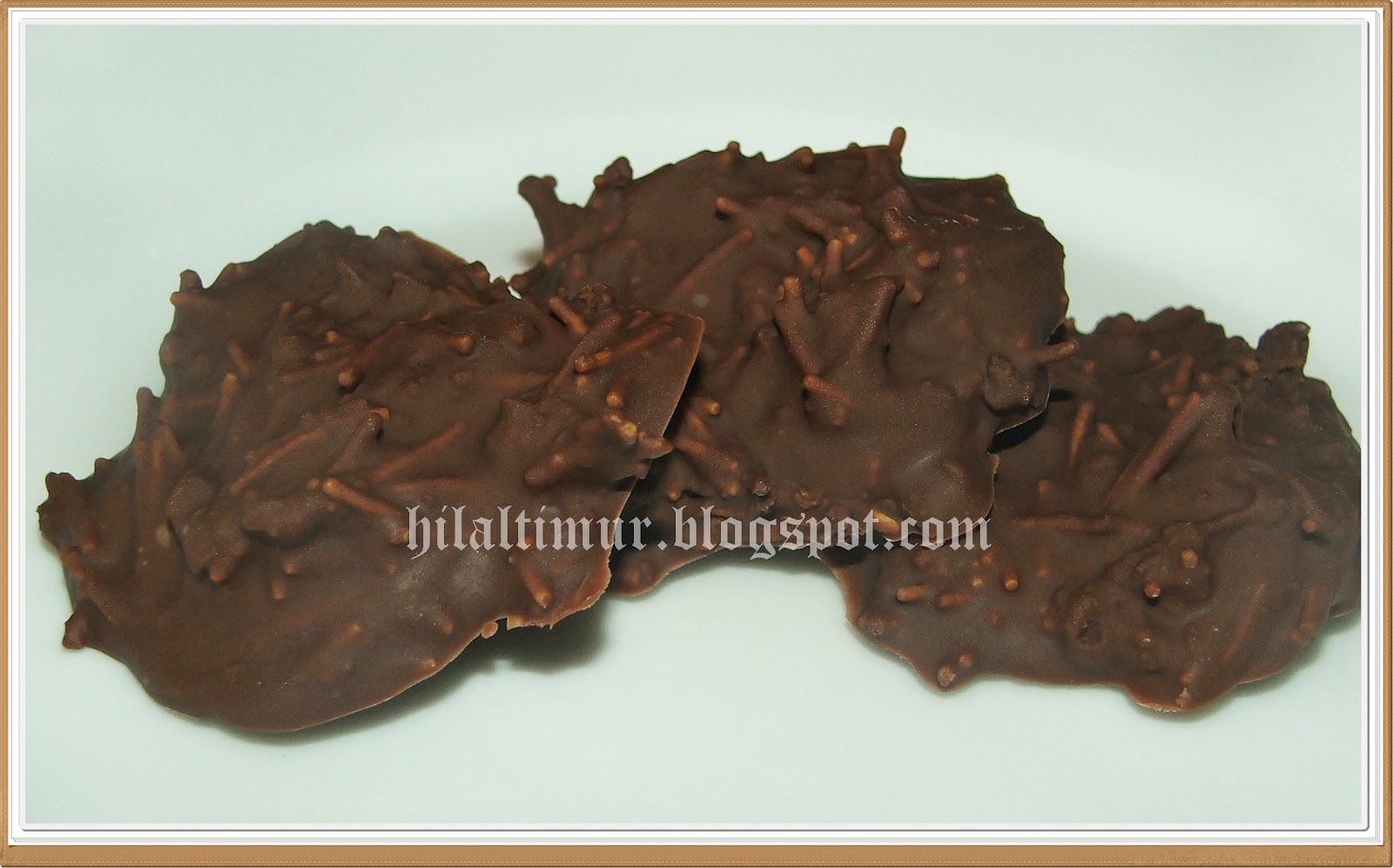 ! Hilalin El Emeği ! Çıtır Şehriyeli Çikolata yapımı