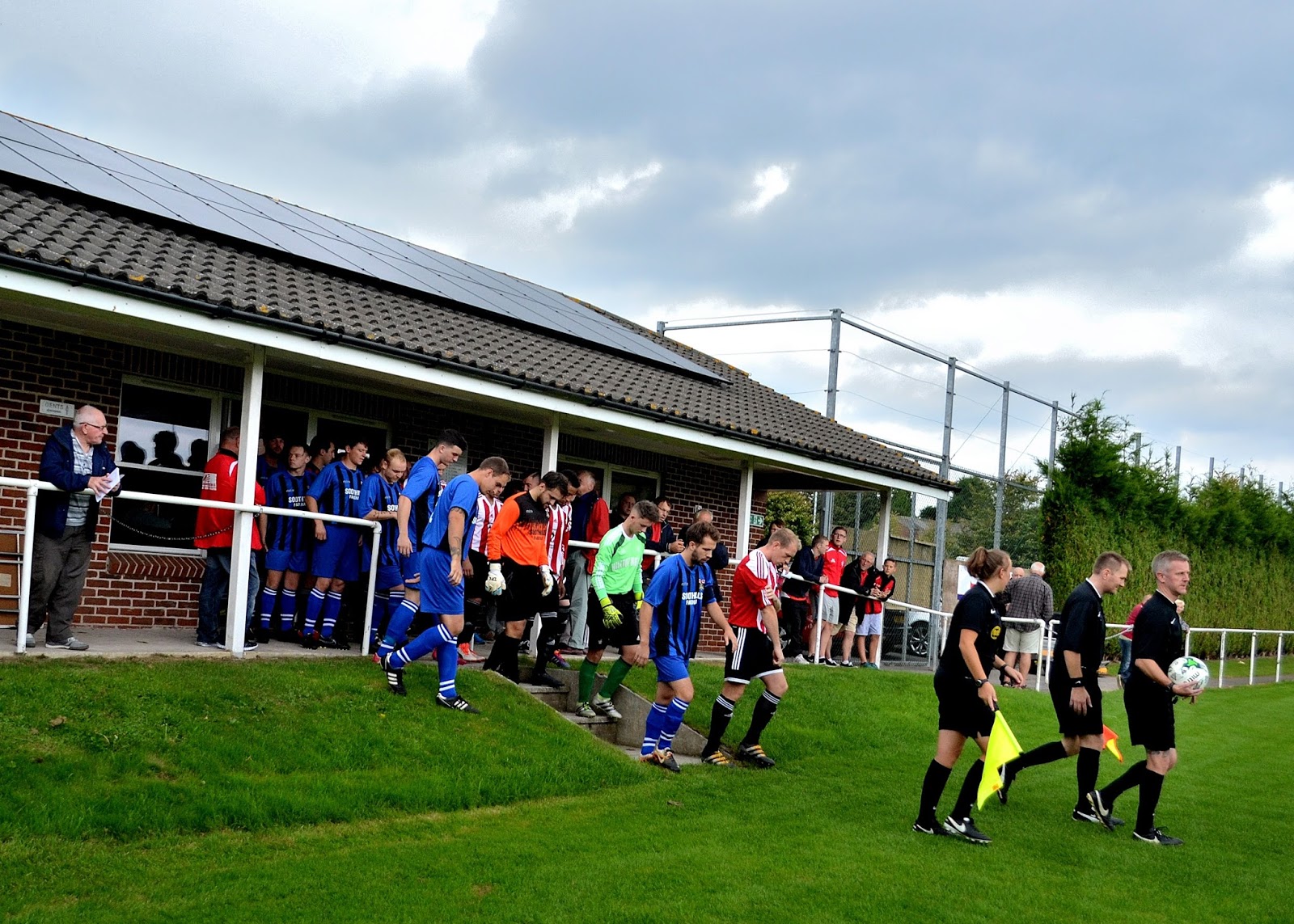 Hopping Around Hampshire Shaftesbury v Fareham Town