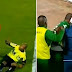 Marah Dikartu Merah, Pemain Meksiko Tanduk Wasit hingga Tewas