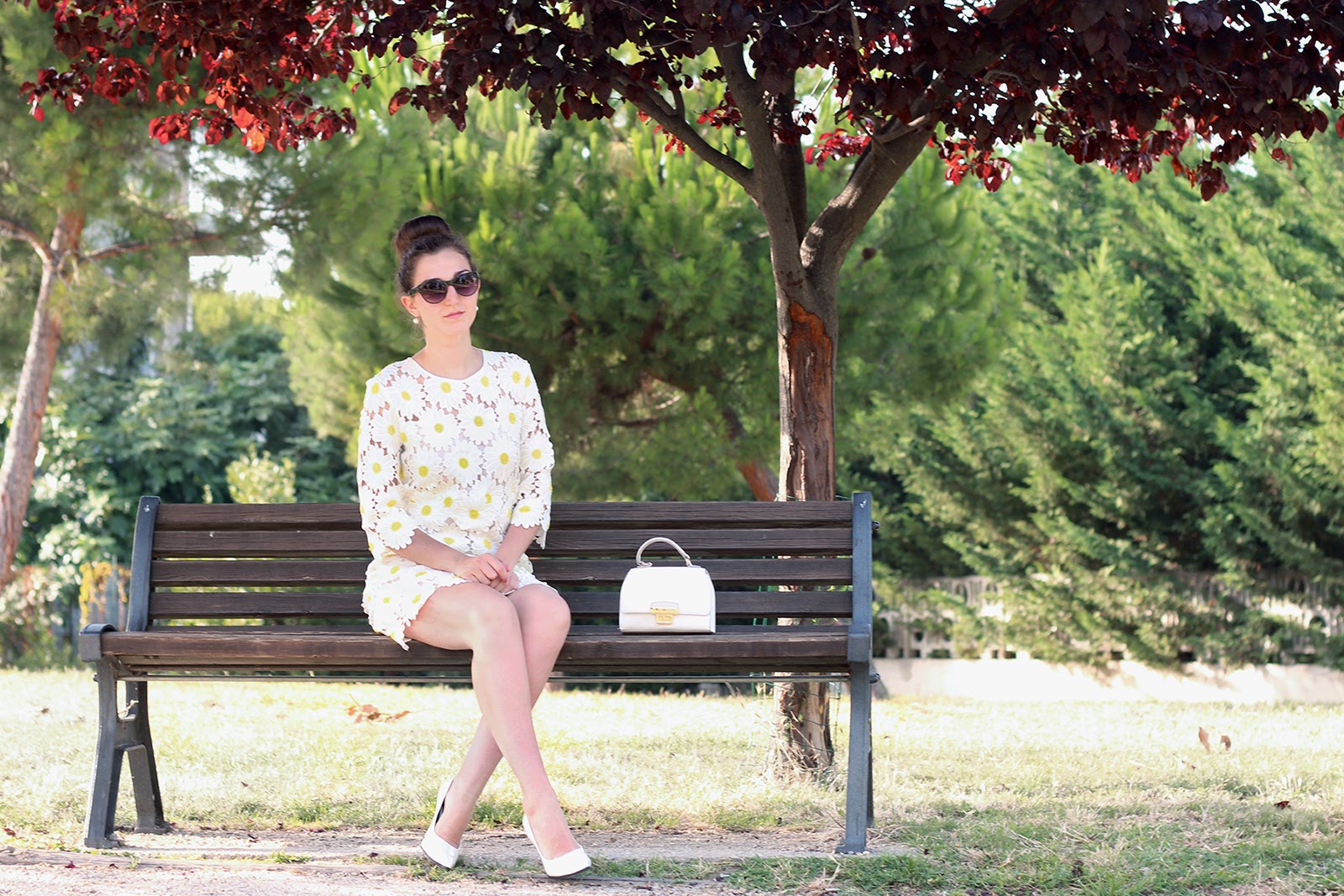 fashion style blogger outfit ootd italian girl italy trend vogue glamour pescara daisy dress chicwish margherite vestito new look bag white heels