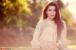 Mannara Chopra  Looks super cute for her latest Pics Amazing Cute ~  Exclusive HQ 5