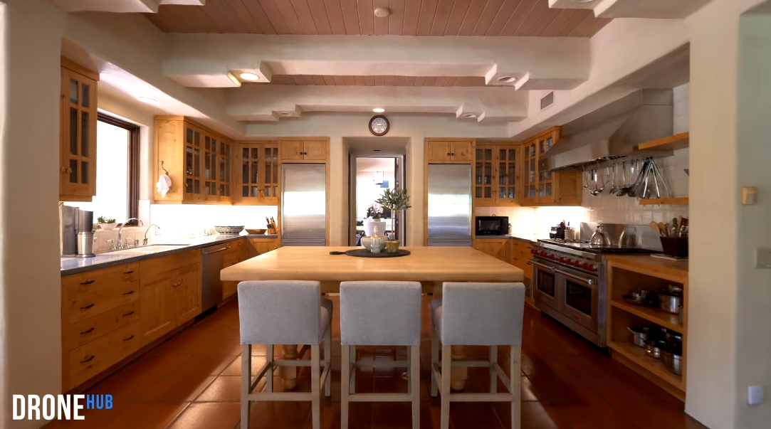 43 Interior Design Photos vs. 3201 Retreat Ct, Malibu, CA Luxury Mansion Tour