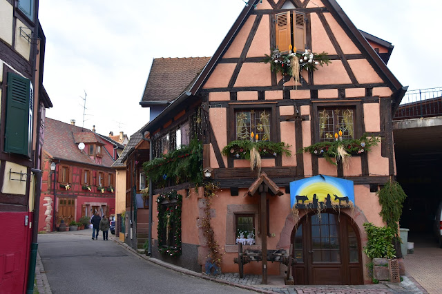 http://vipavi-francia.blogspot.com.es/2015/12/bergheim.html