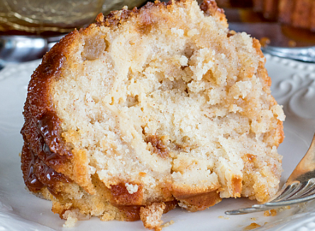Best recipes: SALTED CARAMEL KENTUCKY BUTTER CAKE