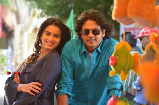 Jeevan Dimple chopade Aswini Sakshi Agarwal Starring Jeikkira Kuthirai Tamil Movie Spicy Stills  0032