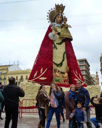 La Virgen de los Desamparados o "La Geperudeta".