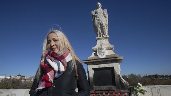 Primera capataza de la Semana Santa de Córdoba Primera capataza de la Semana Santa de Córdoba