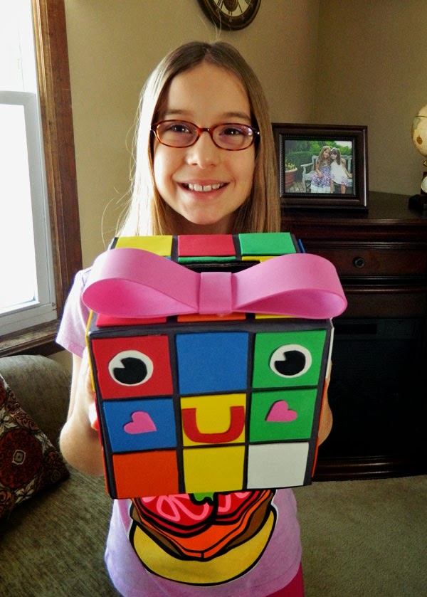 crochet d lane Ruby The Rubik's Cube Valentine Box