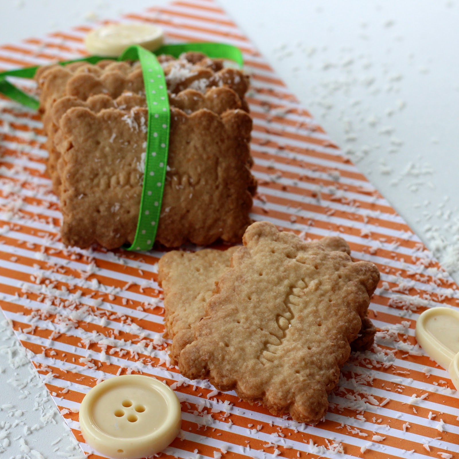 Petit Beurre à la Noix de