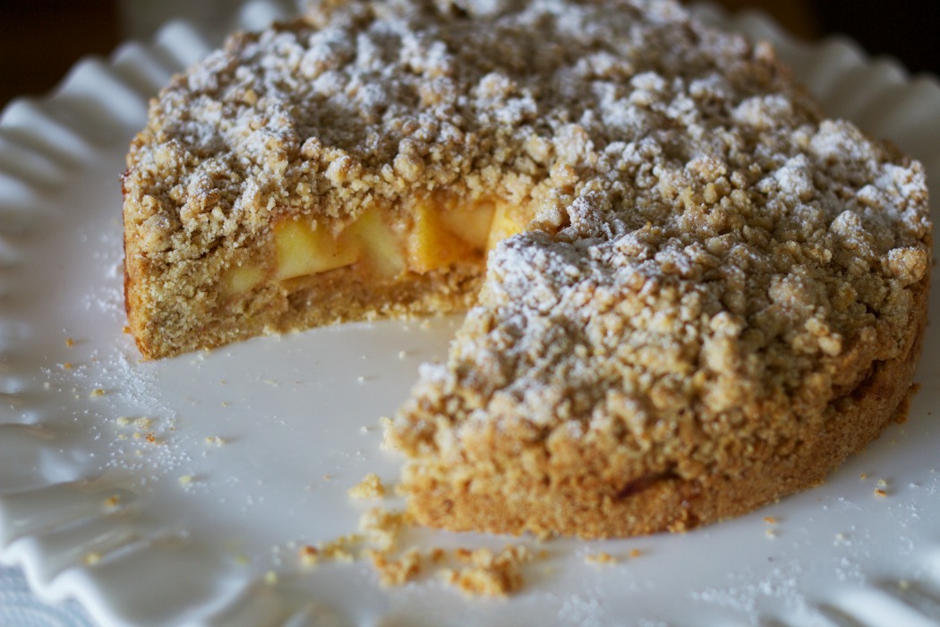 Italian Apple Crumb Cake Italian Apple Crumb Cake