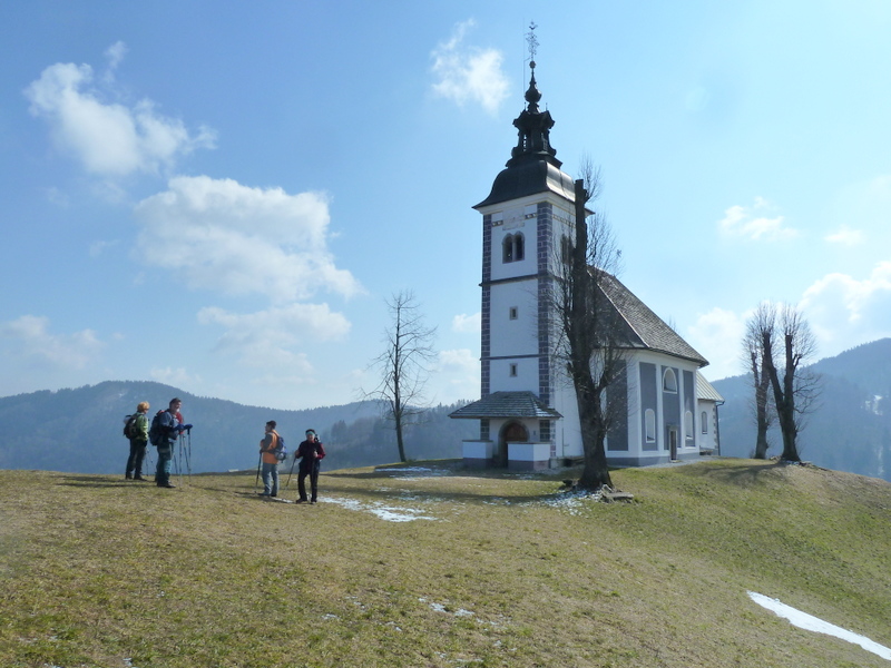 Bukov vrh 832m, Pasja ravan 1020m