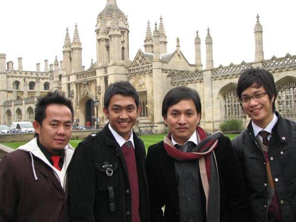 Lagu Janji Suci Youvie N Nuno