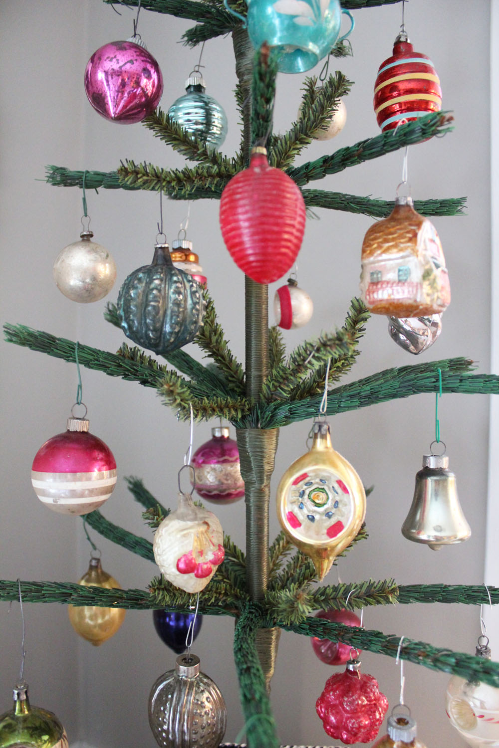Some Christmas Decorating Ideas From Our Home... - Itsy Bits and Pieces