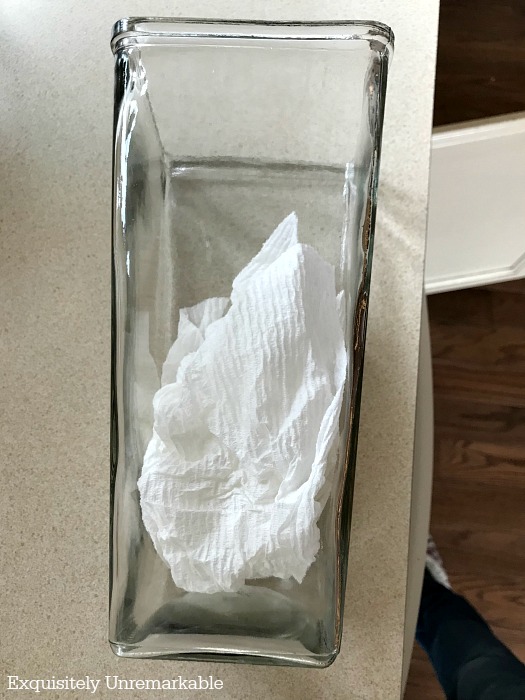 How To Clean A Glass Vase