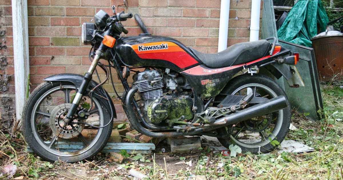 Vend om har eskalere Motorcycle Restoration Projects UK: KAWASAKI GPZ 305 BELT DRIVE 1993