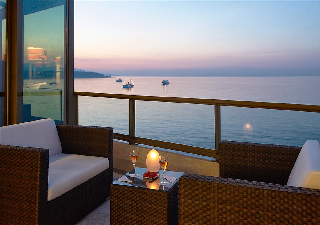Couple passionate with stunning views