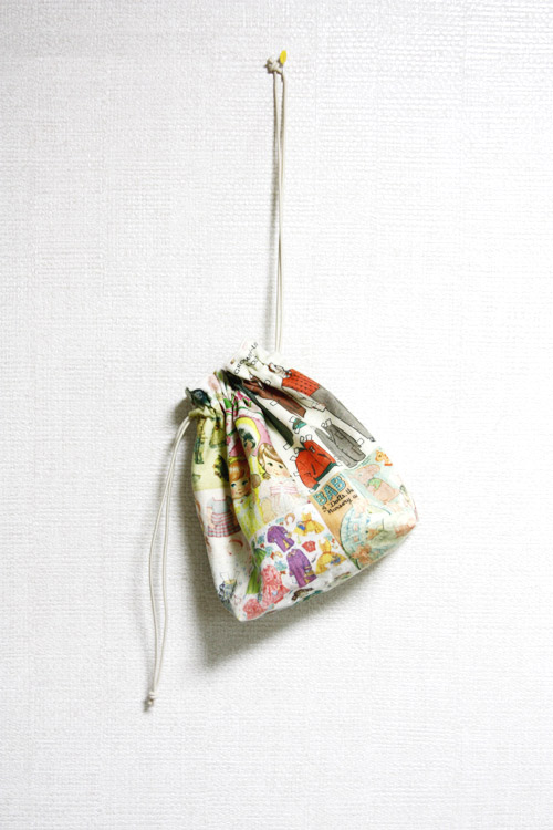 Drawstring Fabric Gift Bag Tutorial DIY Tutorial Ideas!