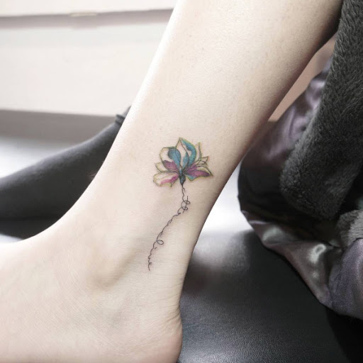 Essa flor, com um texto-tronco Essa flor, com um texto-tronco