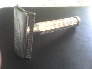 SHAVE LIKE A MAN!: Cheapest and Manliest 