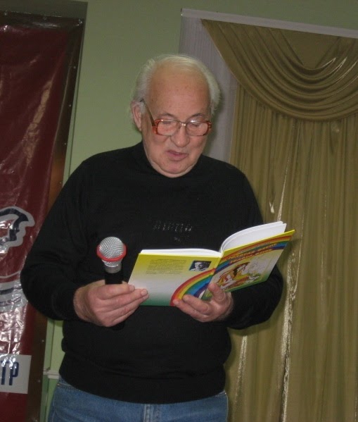 Умеров семья. Рустам умеров депутат. Нузет умеров алтын урлукъ. Рустем умеров депутат. Нузет умеров биография.