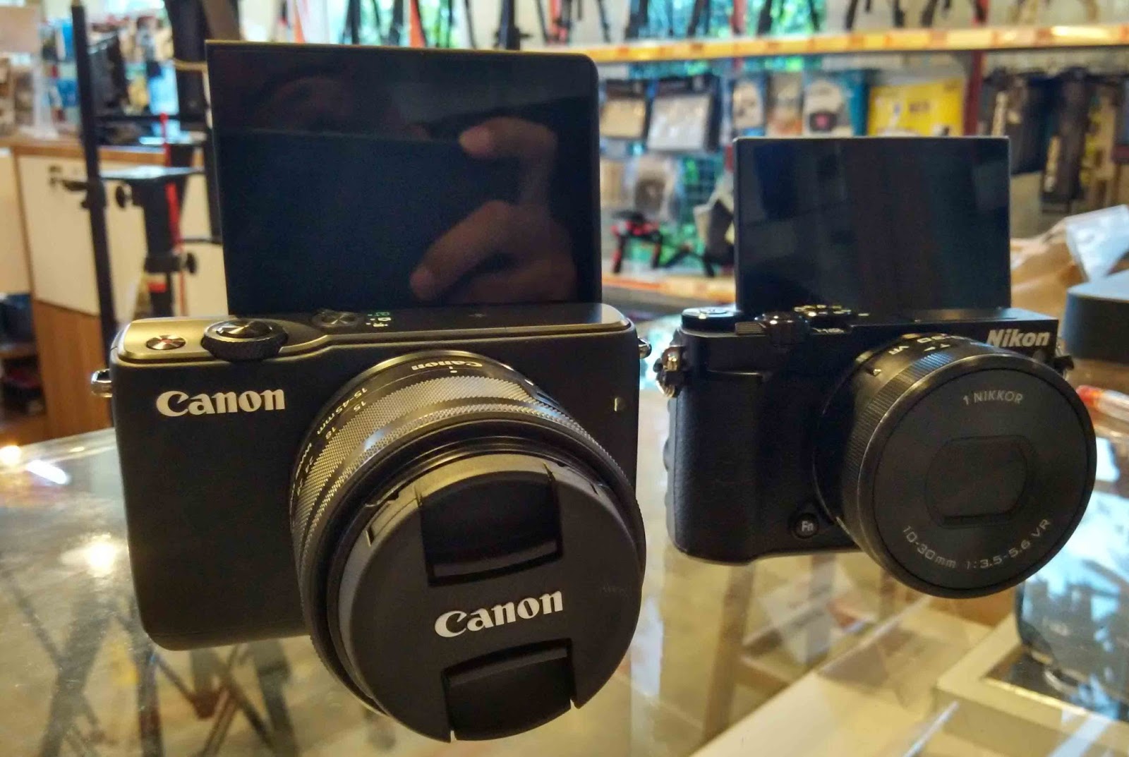 Perbedaan Kamera DSLR dan Mirrorless Blog Banten Kamera