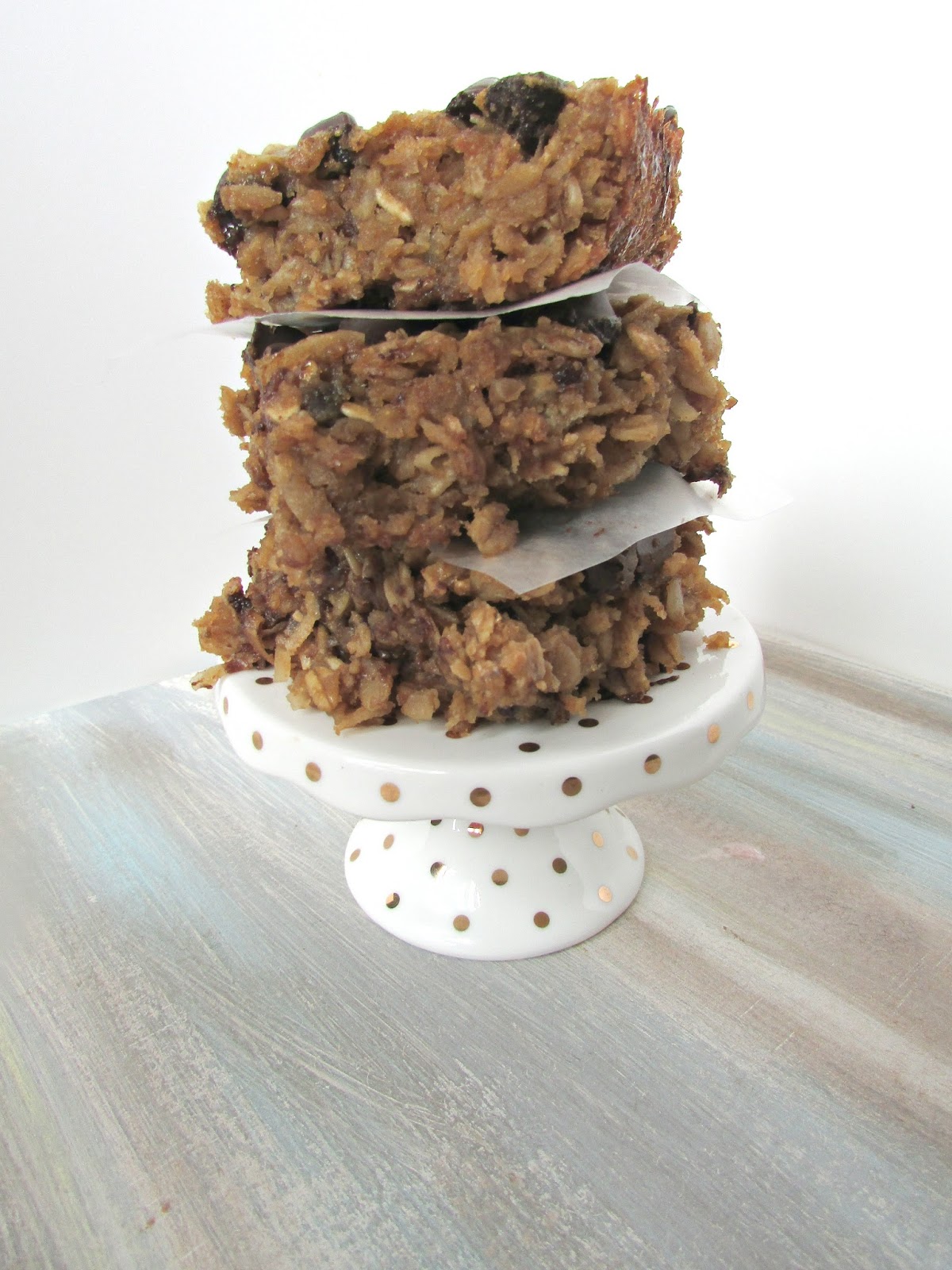 Baked Oatmeal Gluten and Dairy Free. Flourless and refined sugar free.