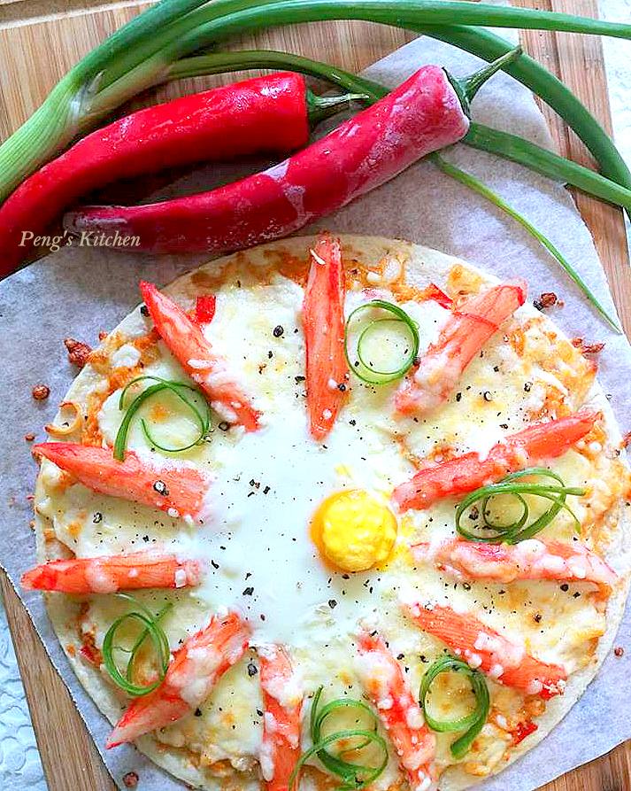 Peng's Kitchen Asian Inspired Pizza Chilli Crab Pizza & Salted Egg