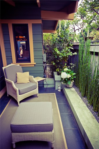 Marvelous Decorating Small Backyard Space