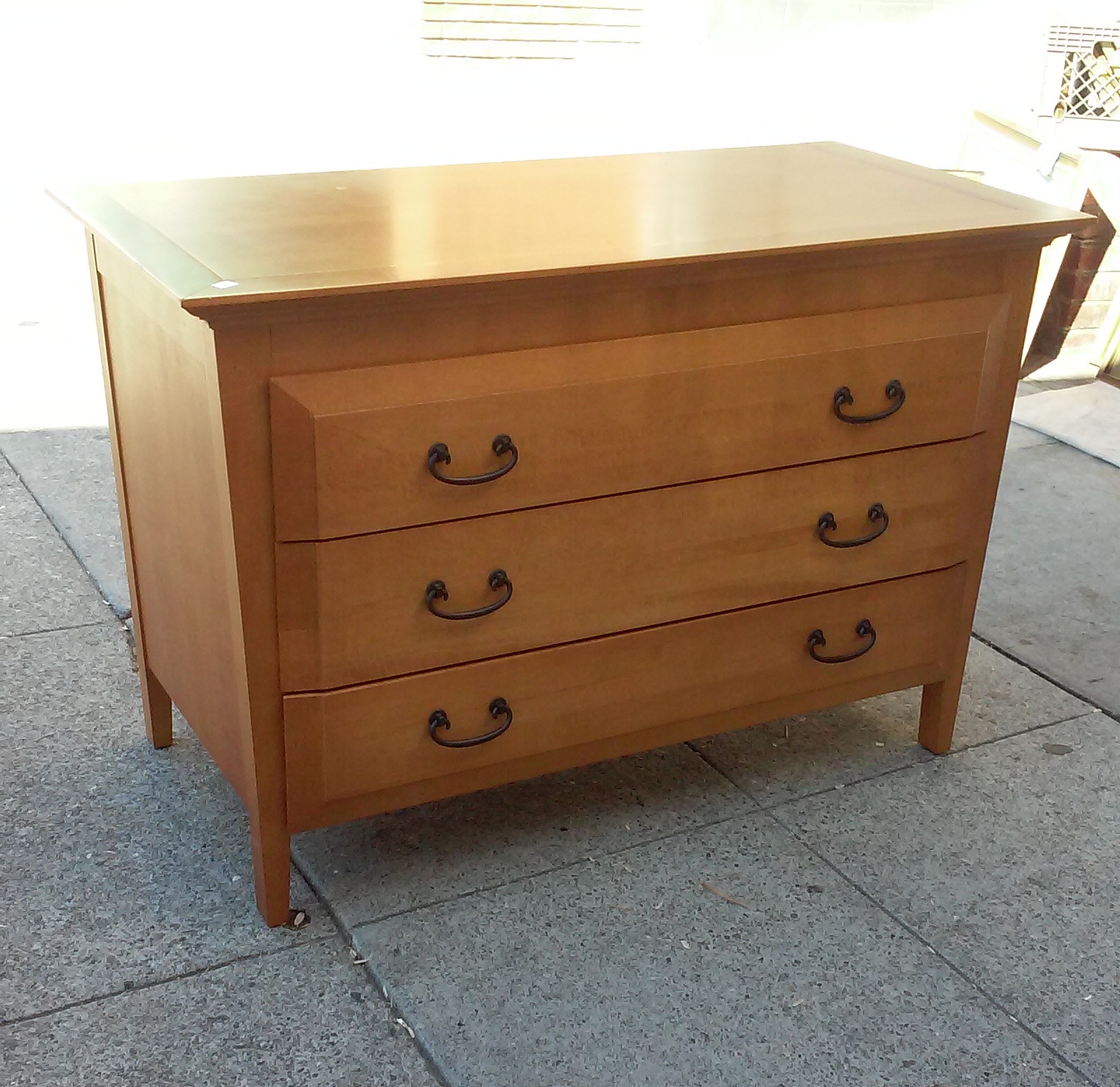 UHURU FURNITURE & COLLECTIBLES SOLD 19091 Canadian 46" Wide 3Drawer