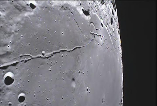 Lune - Sondes orbitales jumelles GRAIL / NASA - Programme MoonKAM / Sally Ride Science