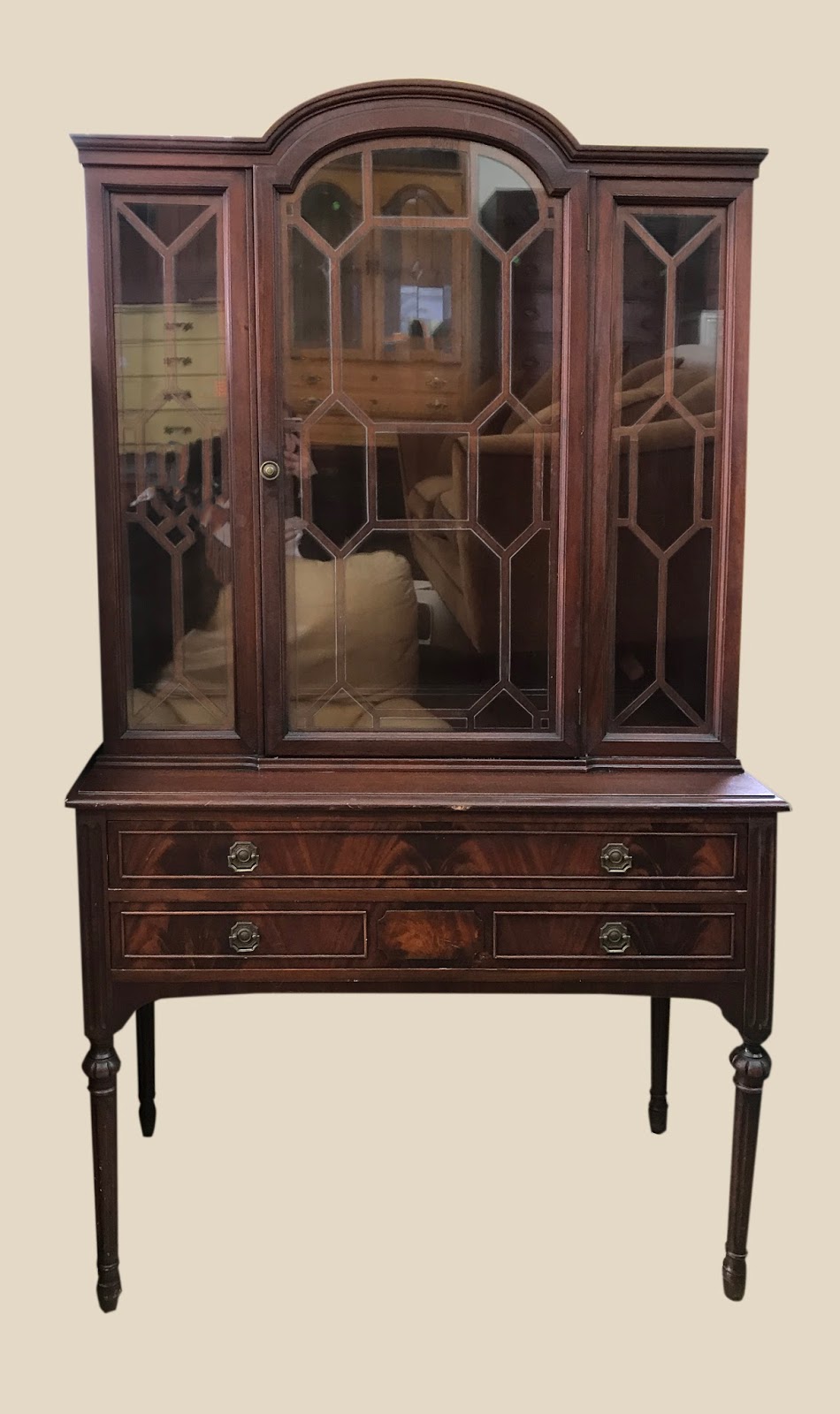 Uhuru Furniture & Collectibles 1940s Mahogany China 225