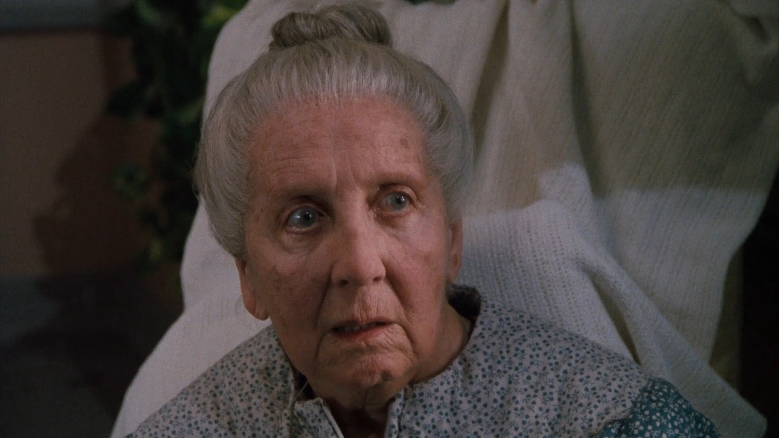 El exorcista: El comienzo 2004 BrRip 1080p Dual Latino