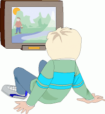 Criança assistindo TV