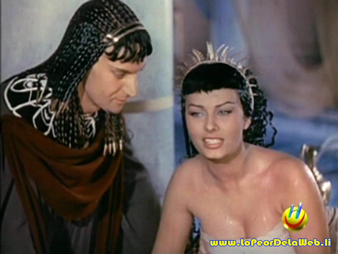 Dos Noches con Cleopatra (1953 - Sophia Loren)