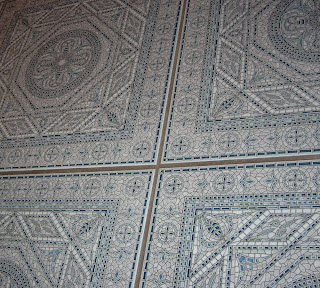 Shabby Chic & Co.: Wunderschöne neue Griffe für die Kommode im Bad....