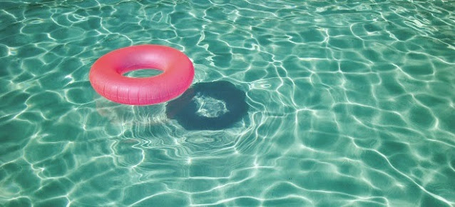 Αξεσουάρ για καλοκαιρινές διακοπές