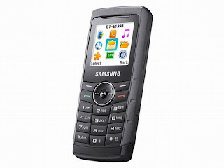 Harga handphone Samsung E1390
